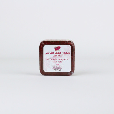 GOMMAGE DES PIEDS AKER FASI